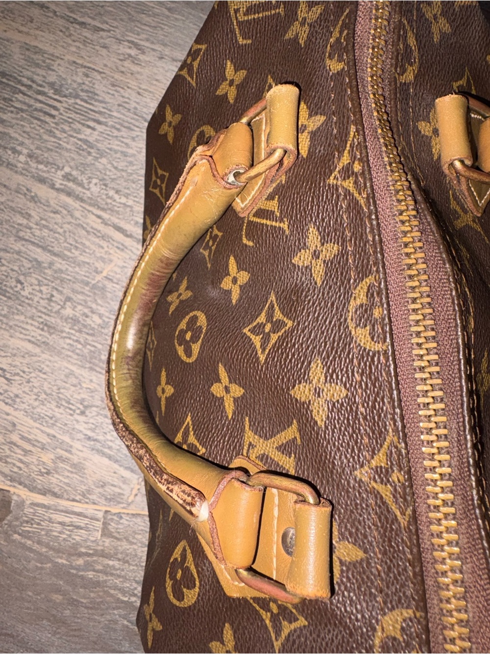 Authentic vintage Louis Vuitton Speedy 30 French Company Bag. - Picture 14 of 16